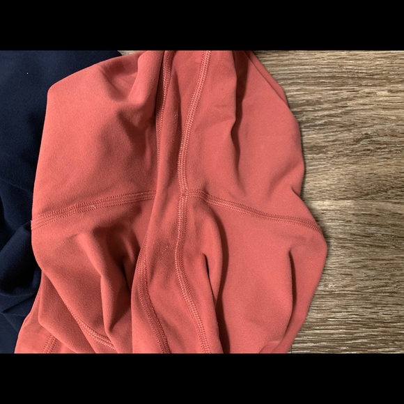 2 pairs lululemon align 21’ legging sz4 - Picture 4 of 5